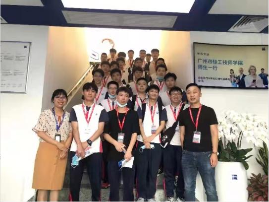 最新名企招聘,最新名企招聘，小巷深處的獨特小店，等你來探索！