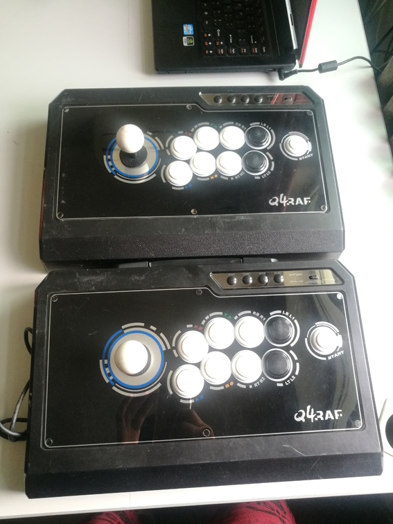 拳霸最新?lián)u桿，小巷中的秘密拳擊樂園探秘