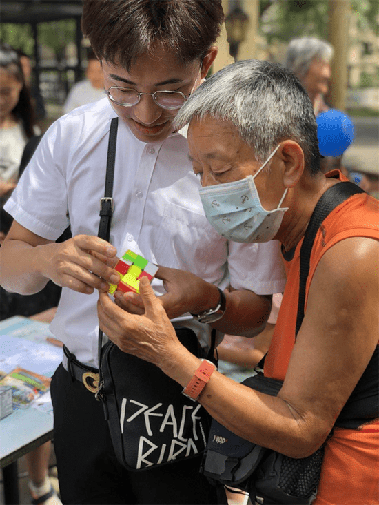 魔方社區(qū)最新動(dòng)態(tài)與全方位指南，玩轉(zhuǎn)魔方，技能提升——針對初學(xué)者與進(jìn)階用戶的建議