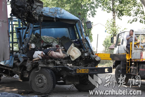 宜昌車禍新聞更新，應對車禍事件的步驟指南（適用于初學者與進階用戶）