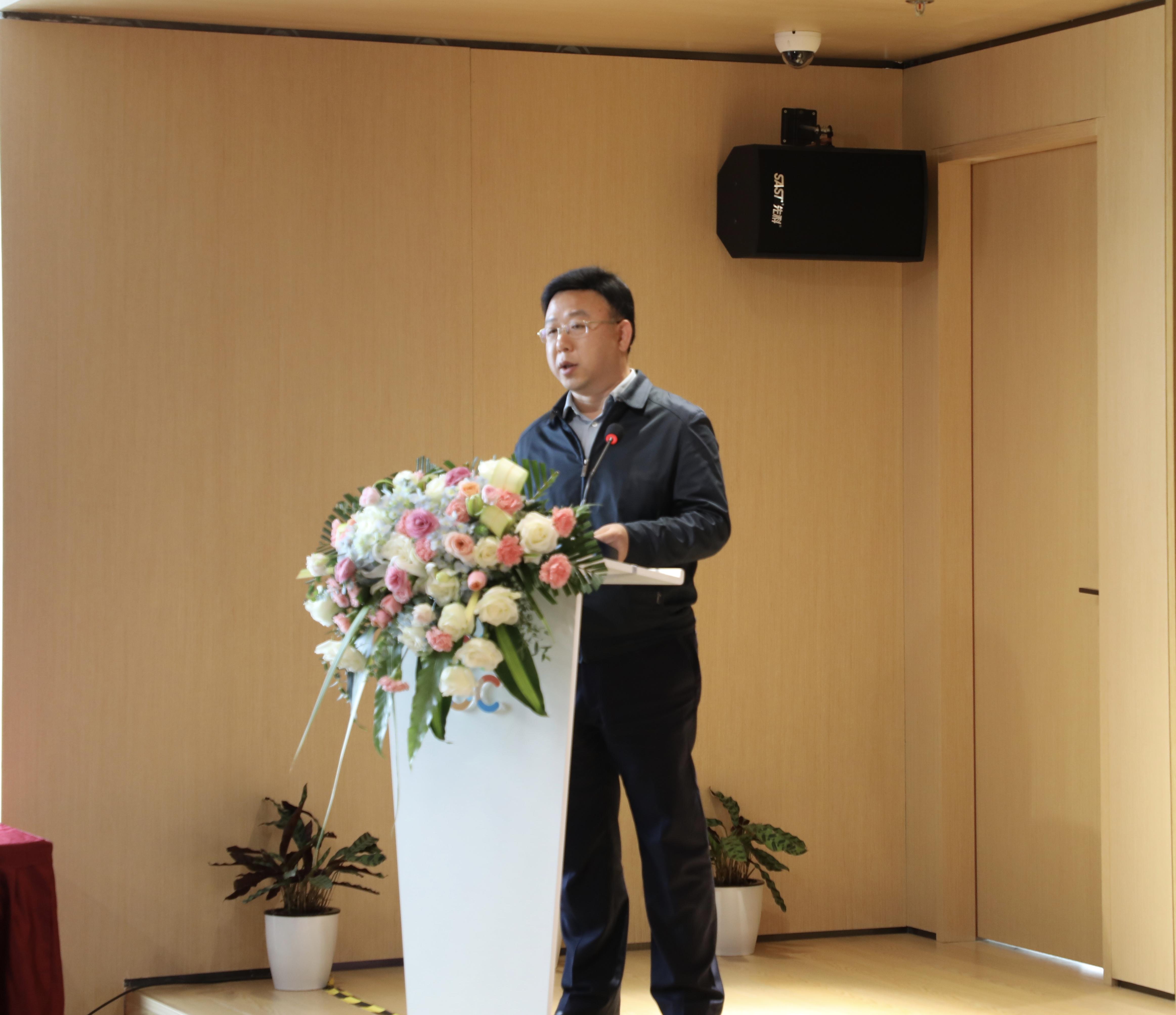 太原最新園長招聘啟幕，領(lǐng)導(dǎo)之旅的挑戰(zhàn)與機(jī)遇，擁抱學(xué)習(xí)與變化的擁抱