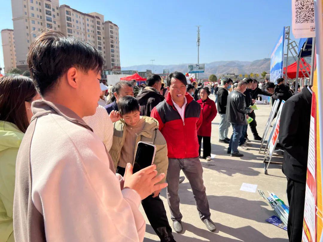 新邵最新招工熱潮，時(shí)代脈搏與地方繁榮的交織