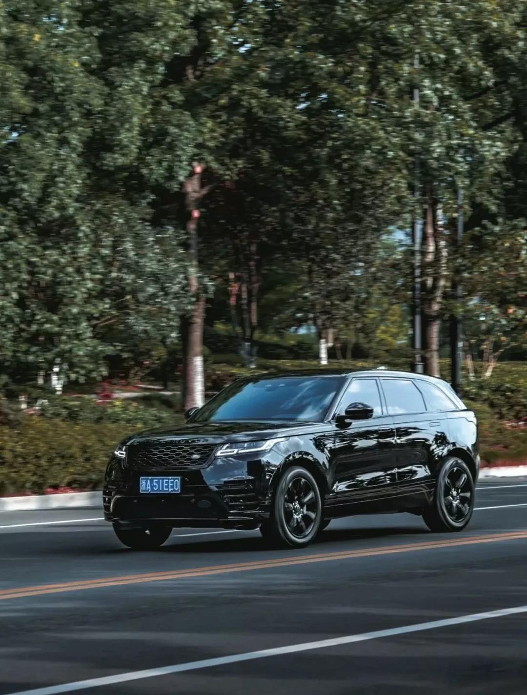 路虎星脈，璀璨領航，時代之選