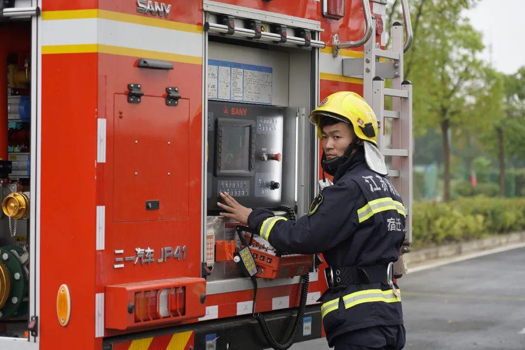 江蘇大火最新進(jìn)展，持續(xù)關(guān)注火勢情況及救援動態(tài)