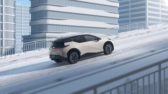 ??重磅來襲！2024最新款小車，時(shí)尚與科技的完美結(jié)合?