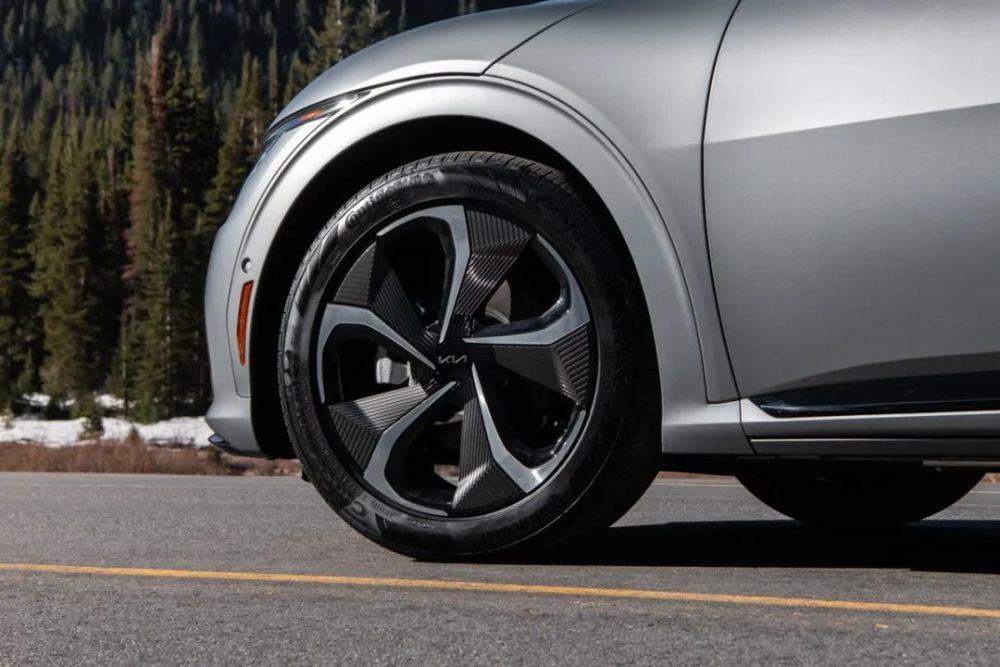 2024澳門精準(zhǔn)正版免費(fèi)大全,安全設(shè)計(jì)解析說(shuō)明法_專業(yè)版88.271