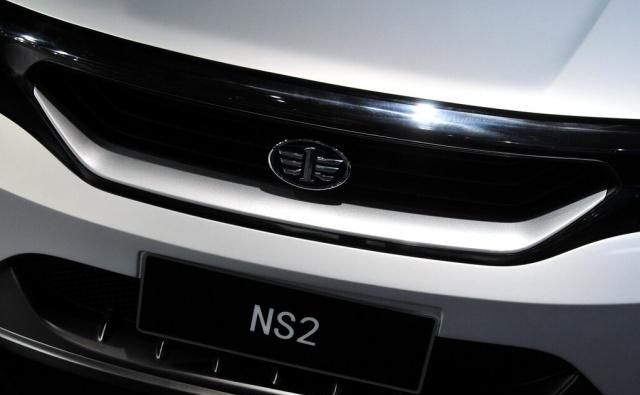 夏利NS2最新動(dòng)態(tài)揭秘，小巷中的隱藏瑰寶