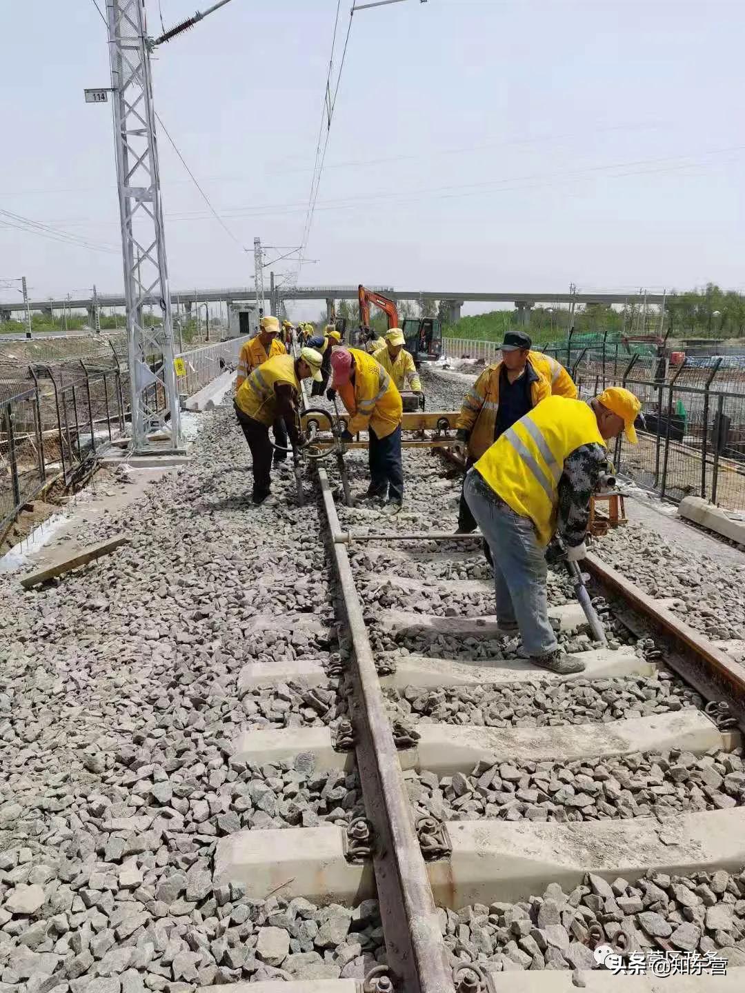 運(yùn)動(dòng)場(chǎng)館燈具 第242頁(yè)