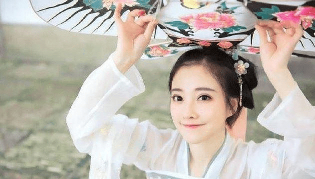 科技新品顛覆未來(lái)生活體驗(yàn)，慕雅哲云詩(shī)詩(shī)最新章節(jié)揭秘