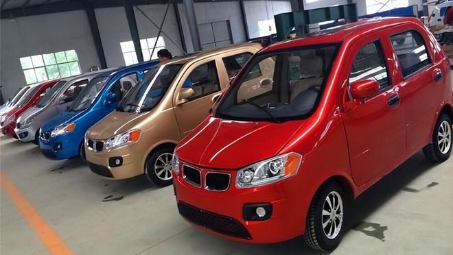 最新款老年代步車圖片，交通工具的革新與爭議熱議焦點(diǎn)