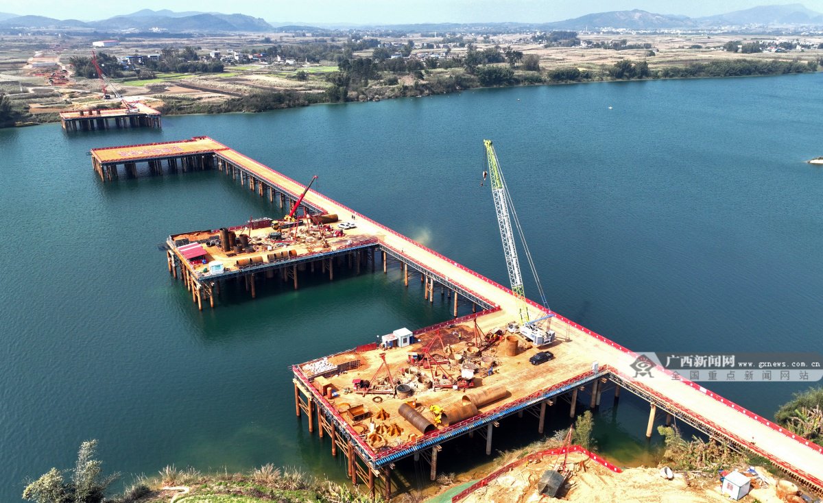 二塘大橋最新動態(tài)，7月自然美景探索之旅的心靈覺醒