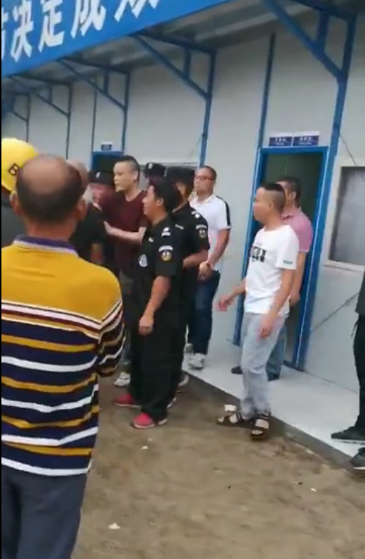 成都工地打人事件最新進展，意外友情之旅的背后揭秘