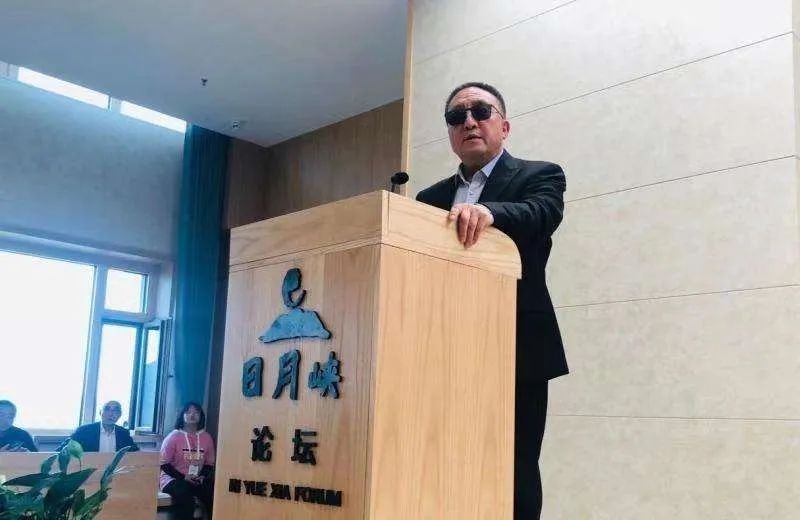 劉尚林最新觀點(diǎn)探析，正反雙方分析及其個(gè)人立場(chǎng)探討