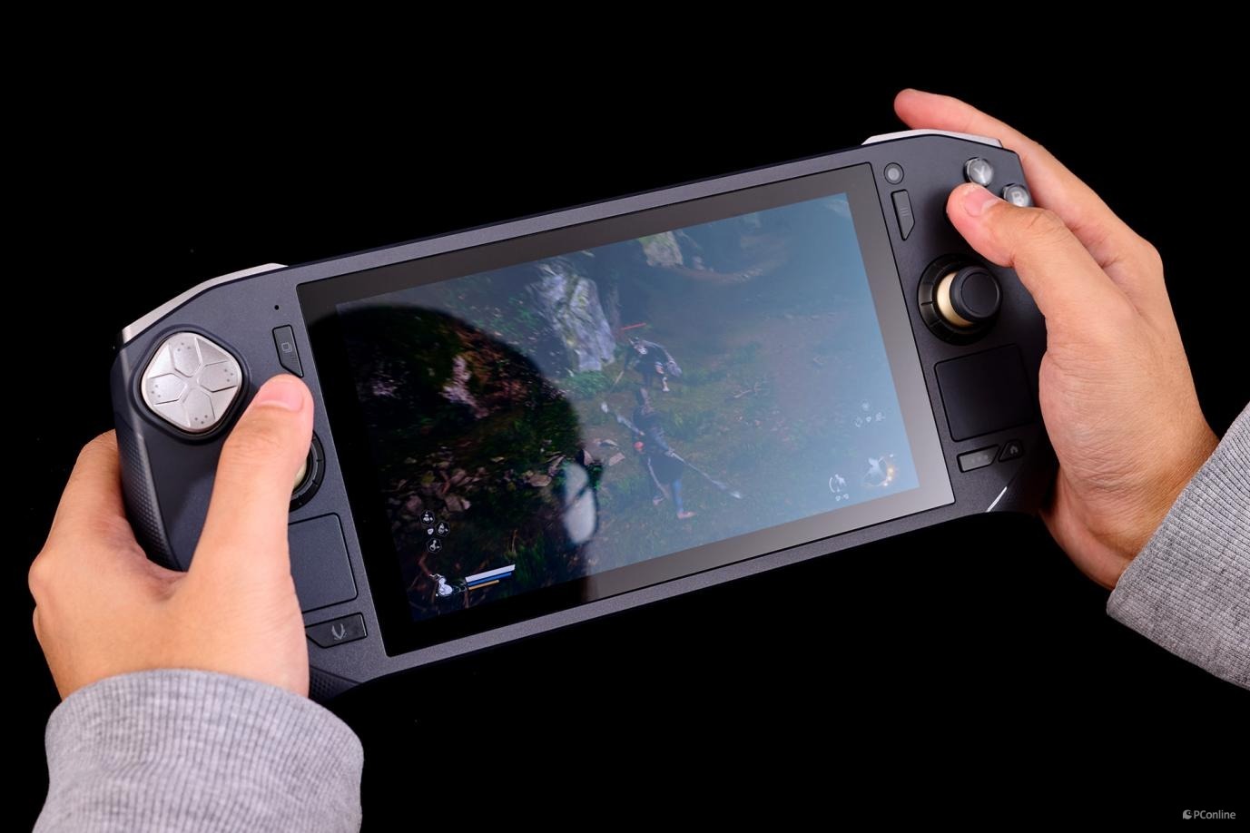 最新掌游機(jī)，小巷中的游戲樂(lè)園