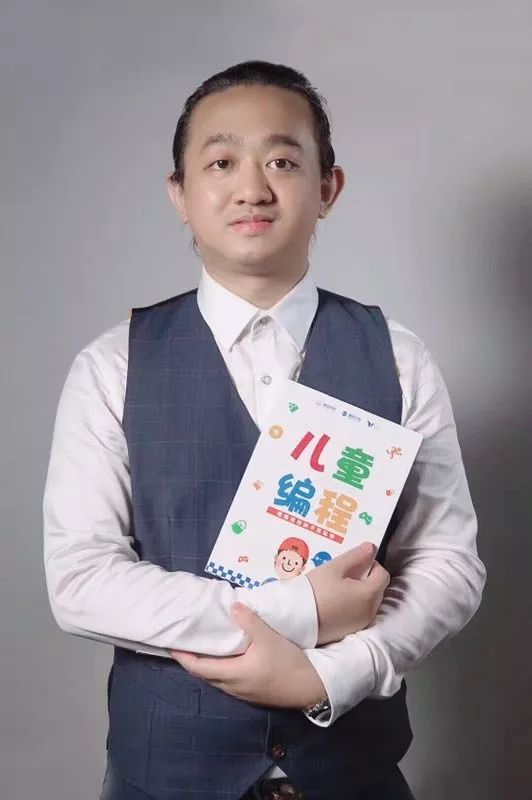 葉正喬最新,葉正喬最新動態(tài)????，帶你領(lǐng)略不一樣的風(fēng)采！