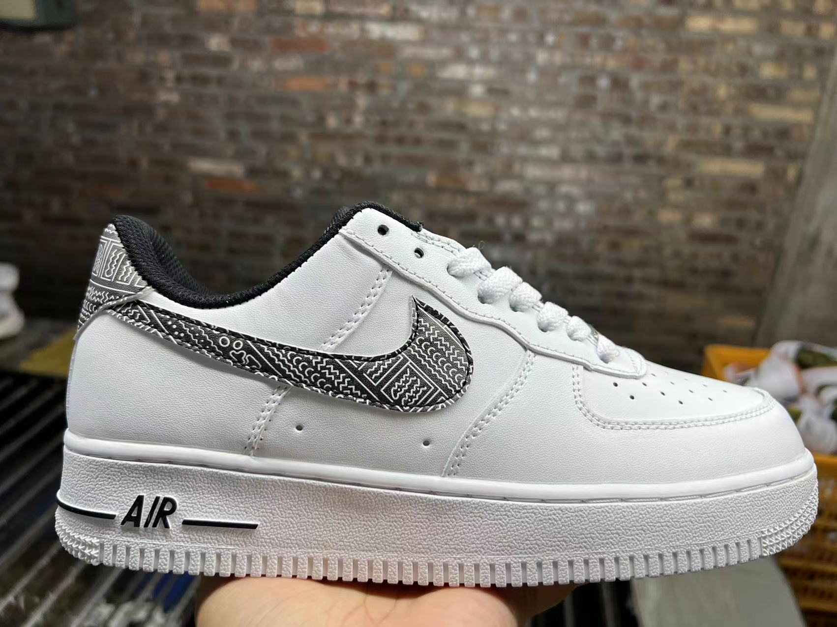 AF最新款時尚巔峰首發(fā)，引領(lǐng)潮流的巔峰之作！