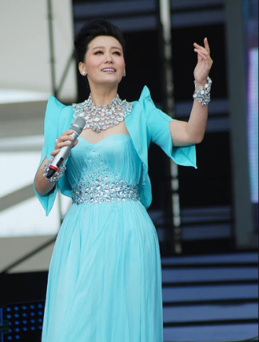 譚晶的最新,譚晶的最新動(dòng)態(tài)，音樂旅程的新篇章