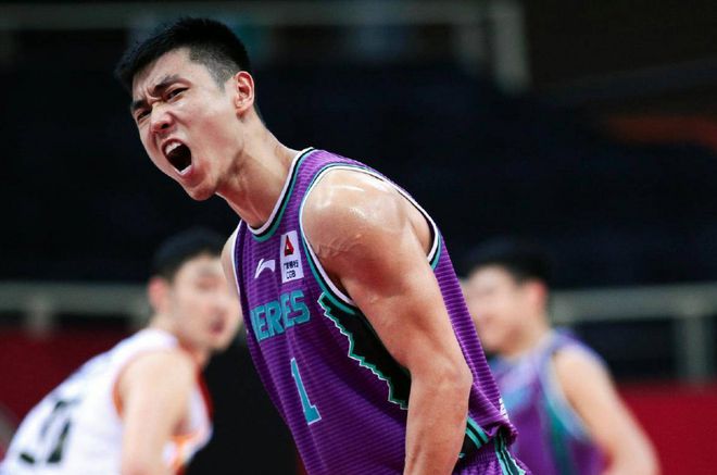 高詩(shī)巖最新動(dòng)態(tài)，籃球新星閃耀賽場(chǎng)，影響力持續(xù)擴(kuò)大