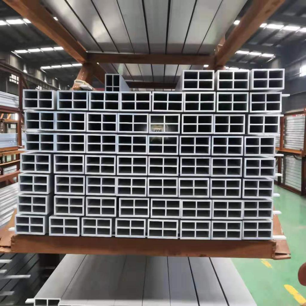 關(guān)于6米鋁合金方管價格表的探討與解析