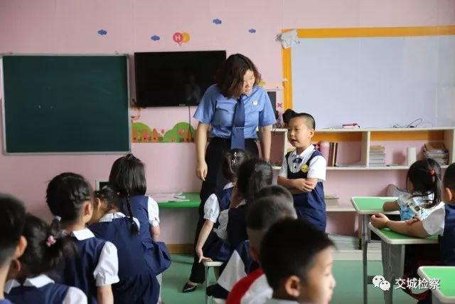 最新東方時(shí)事解讀，自然美景背后的探索之旅