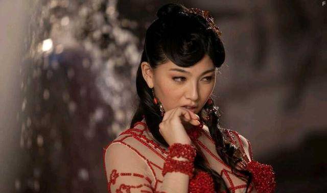肉蒲團女演員的勵志之旅，變化、自信與成就感的探索