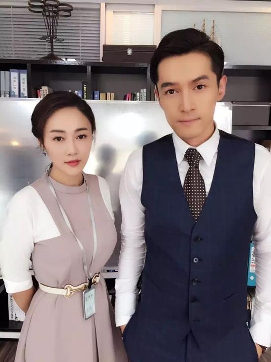 美國電影明星男演員力薦的高科技產(chǎn)品，科技之光引領(lǐng)生活變革