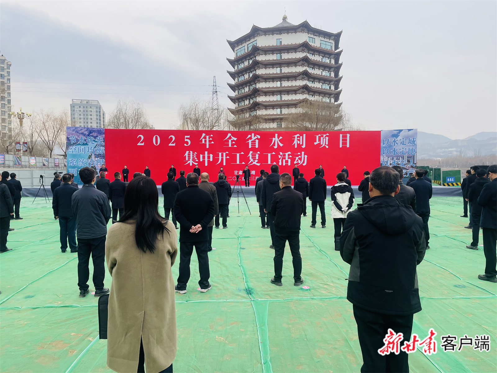甘肅復(fù)工最新動態(tài)，自然美景探索之旅，重拾內(nèi)心平靜