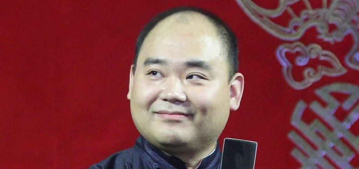 侯震最新，自然美景之旅，探尋內(nèi)心平和之地
