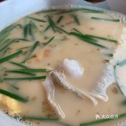 探尋黃魚最新美食熱門目的地，海鮮美食盛宴等你來體驗！