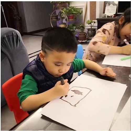 科技智能守護(hù)童年，幼兒園停課最新動態(tài)